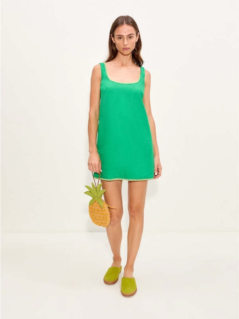 SIMONMILLER
SAHARA EMBROIDERED LINEN DRESS - GRASS
Green NWT